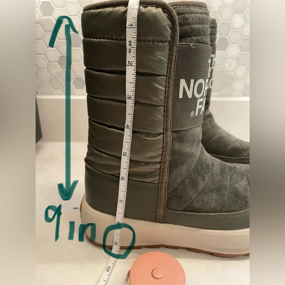 The North Face Green Winter Boots Women’s size 6.5 - Picture 9 of 10
